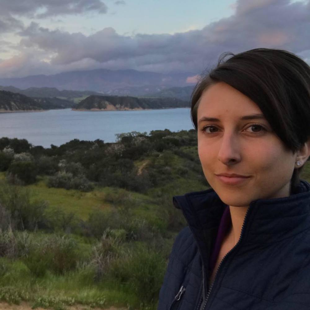 Meet your Posher, Cara